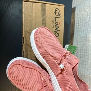 Lamo Coral Knit Casual Shoes